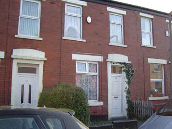 21 Mowbary Street, Castleton, Rochdale