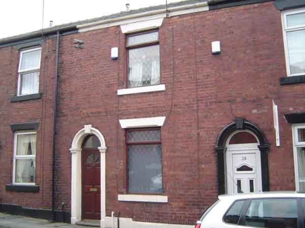 32 Grosvenor Street, Castleton, Rochdale